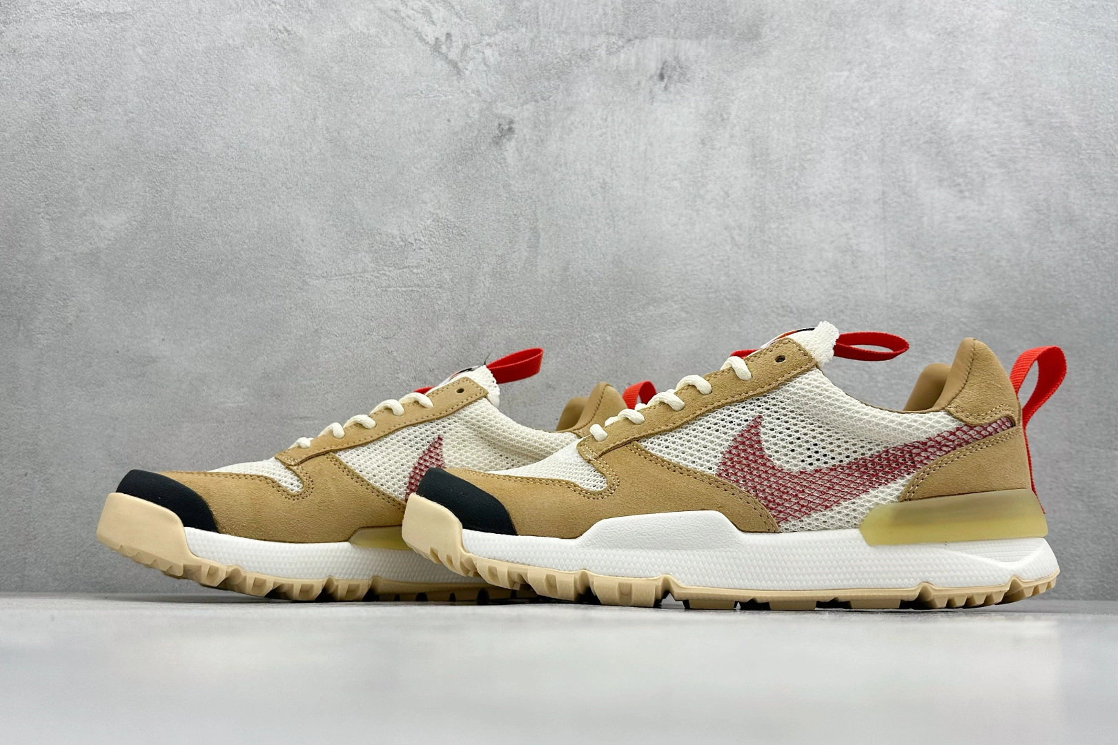Flying pig--9ik5 IF2885-100 Tom Sachs x NK Craft Mars Yard 2.0 item: E-X575L2038B